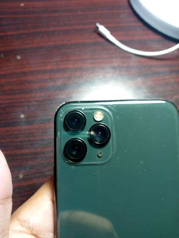 iPhone 11 Pro 6