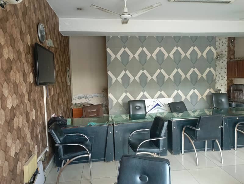 4 Marla 1st Floor Office For Rent In DHA Phase 4,Block DD, Lahore. 5