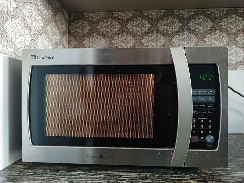 Dawlance Microwave Oven for sale 0