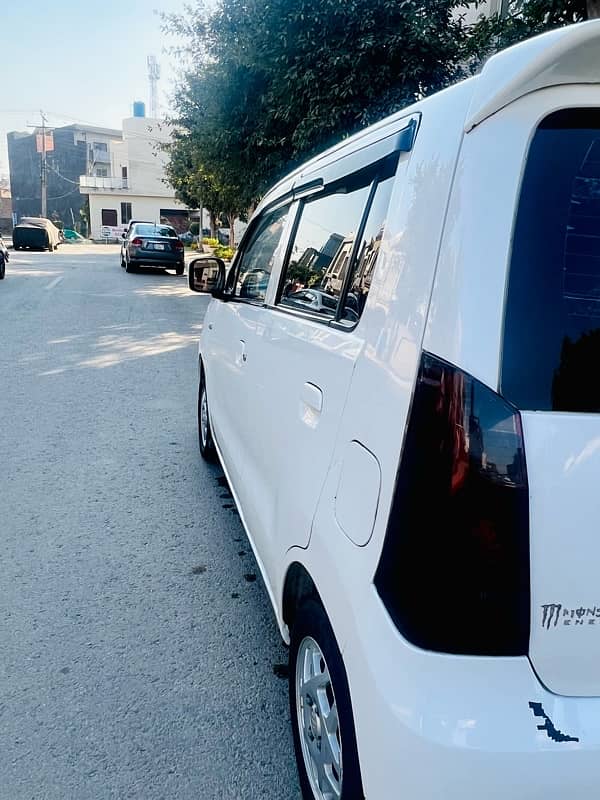 Suzuki Wagon R 2019 4