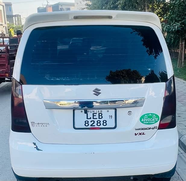 Suzuki Wagon R 2019 13