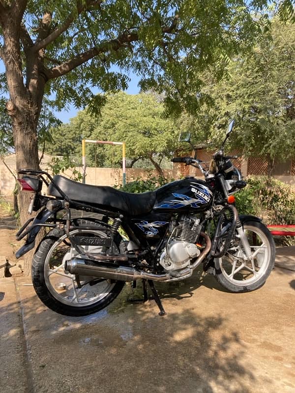 Suzuki Gs 150 SE 2022 3