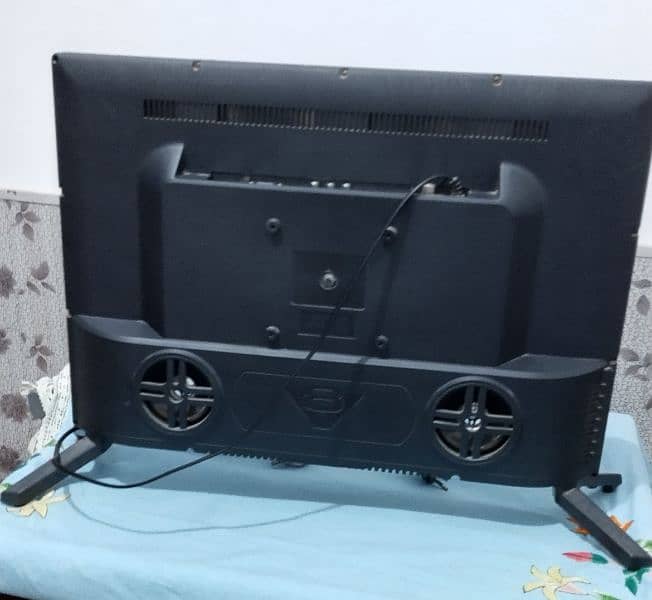 LCD tv 6