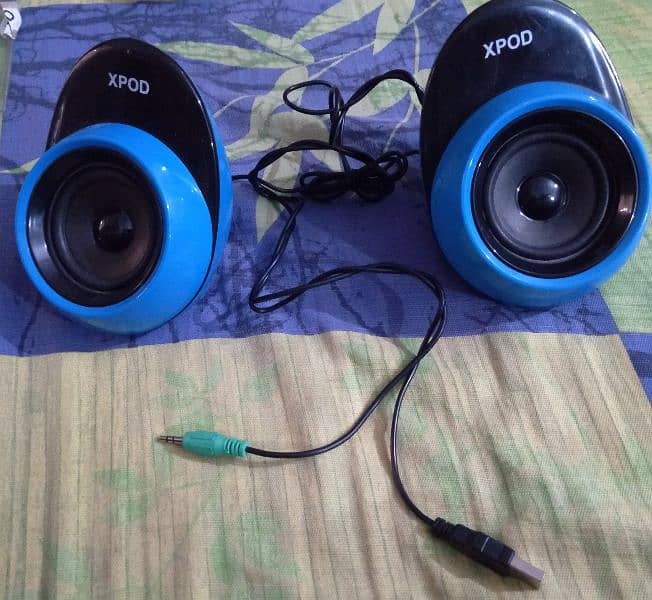 Mobile speakers+mini computer speakers. 2