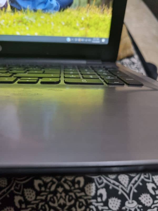 lush condition 8gb ram 256 ssd hard i5 6th generation 7