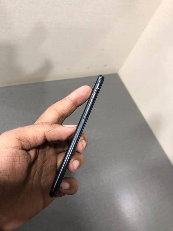 iphone 7 32gb pta official approve 1