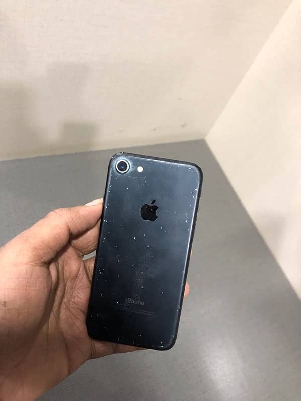 iphone 7 32gb pta official approve 3