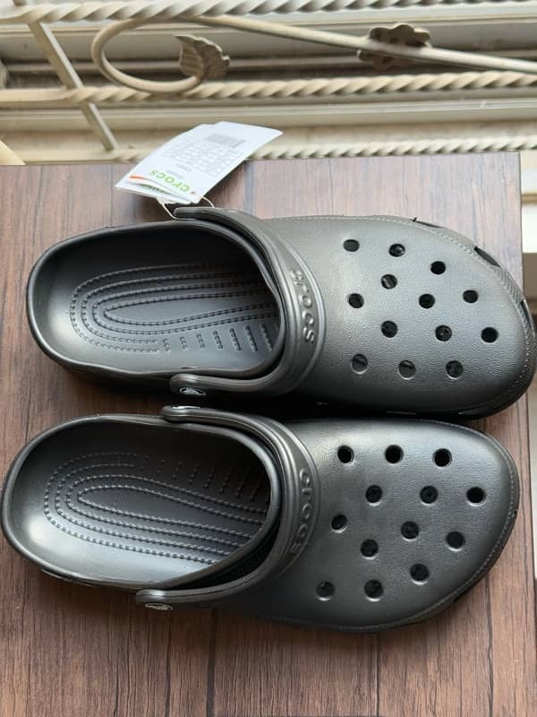 Original Crocs Classic Clogs Brand new 4