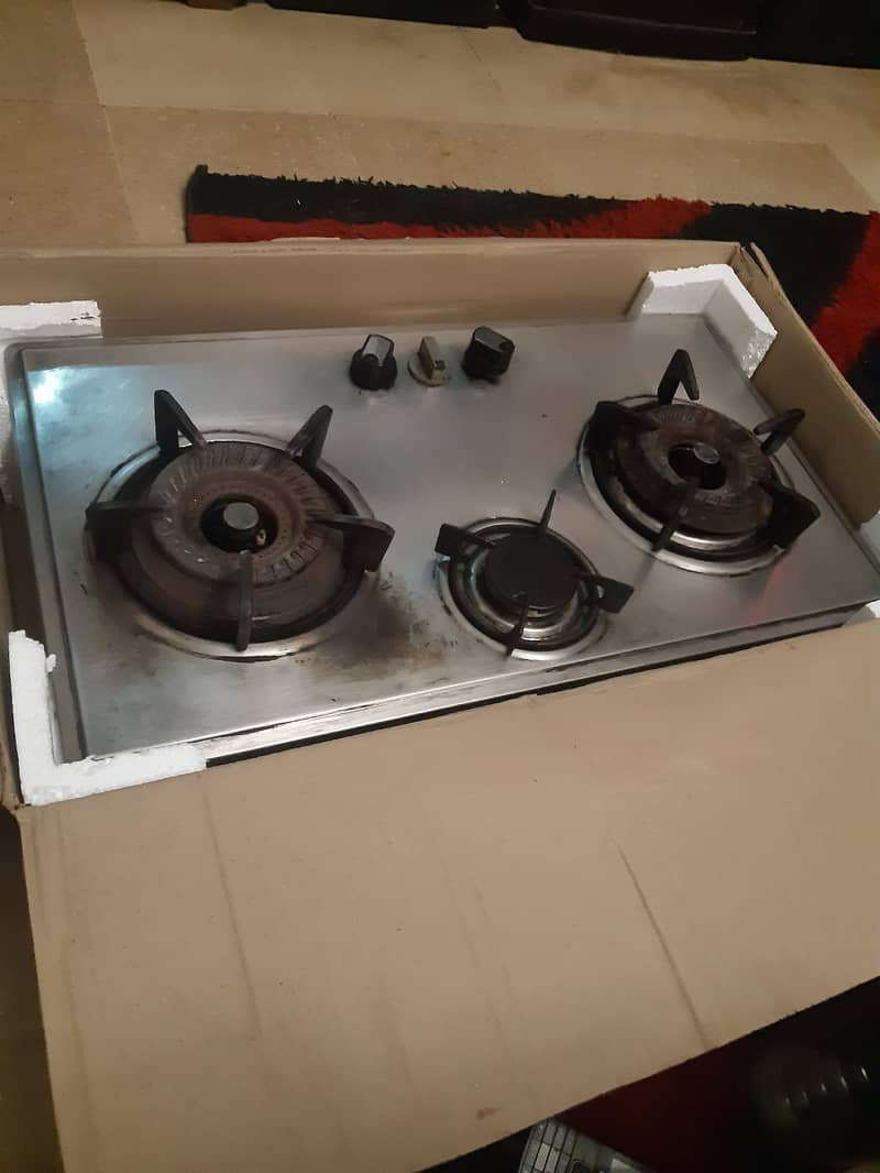 Three gas hobs burner  hob features auto ignition hob type steel top 1