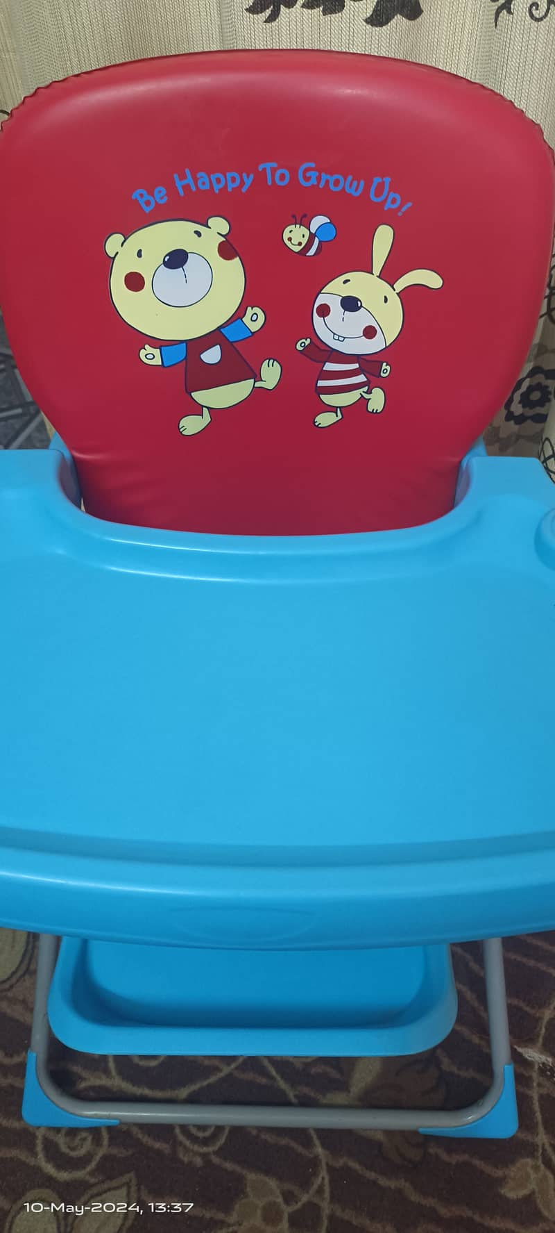 BABY HIGH CHAIR - FEEDING CHAIR (RED and BLUE) FOR 6 Months to 3 Years 2