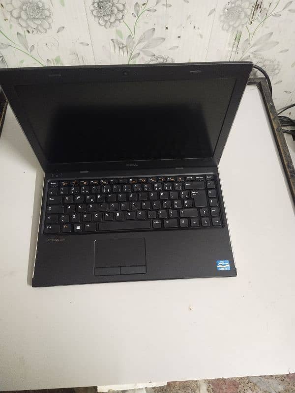 Dell Slim Laptop 2