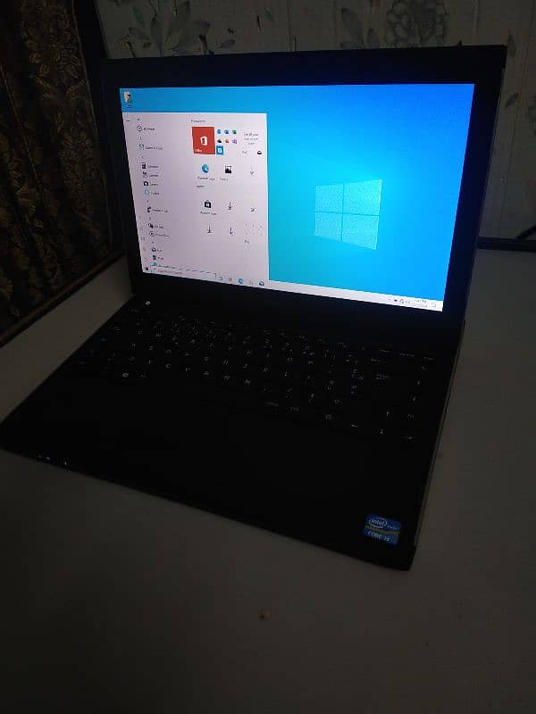 Dell Slim Laptop 6