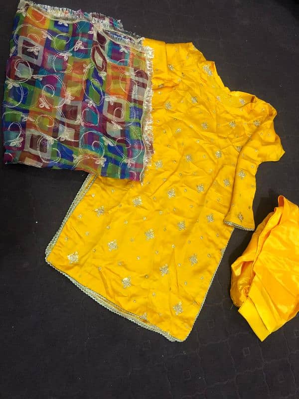 Yellow plan dress in silk form with multi colour fenci dupatta 1