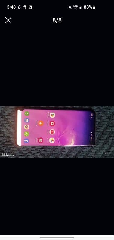 Galaxy S10 computer approved 8/128 2 dots glass crack can see in pics 0