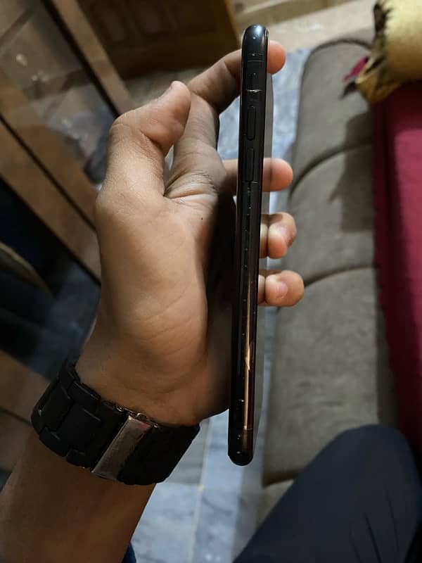 Iphone Xr jv 64gb black color 2