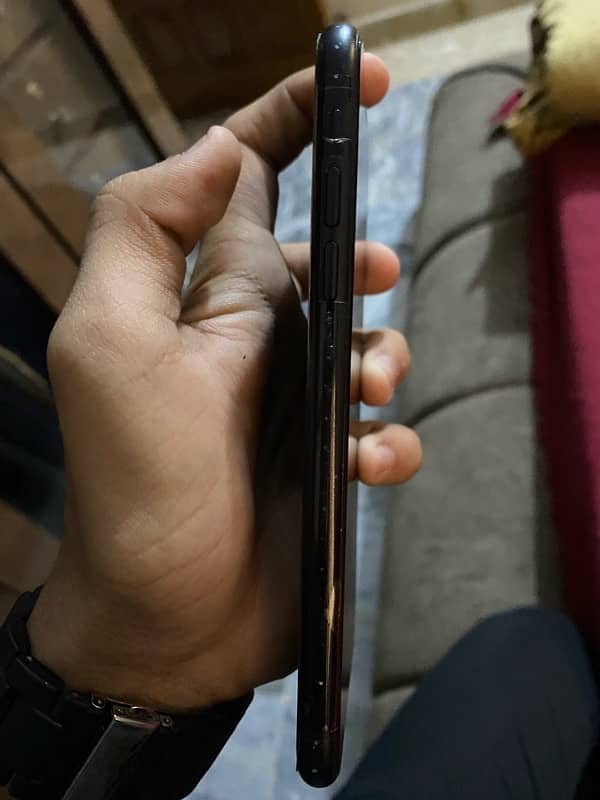 Iphone Xr jv 64gb black color 4