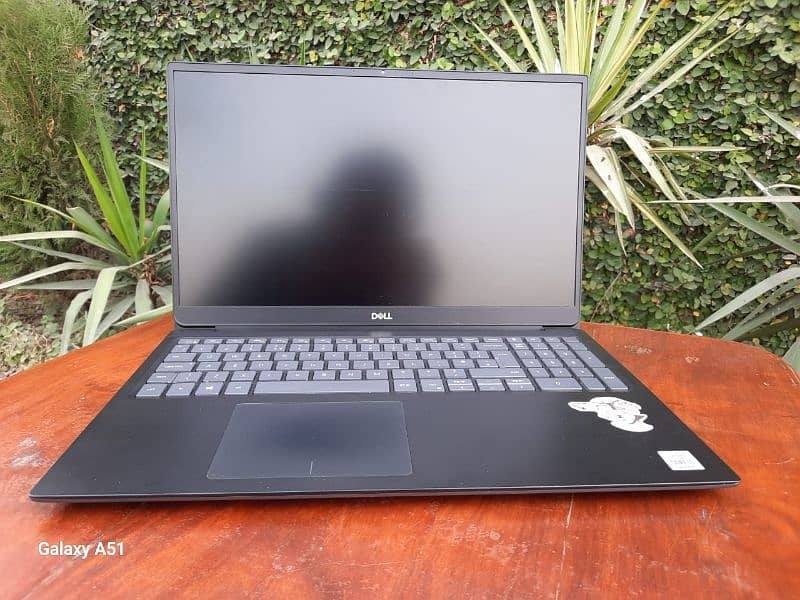 Dell Vostro 5590 | Premium model 0