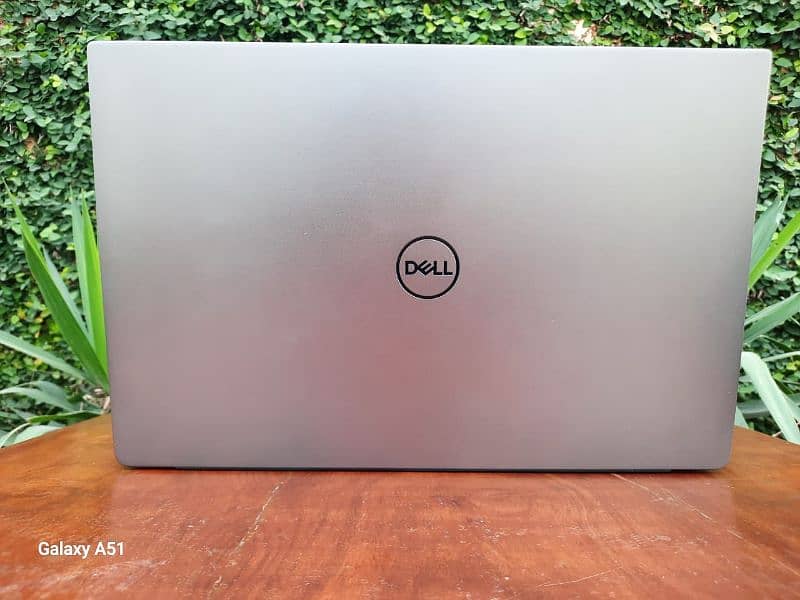 Dell Vostro 5590 | Premium model 1