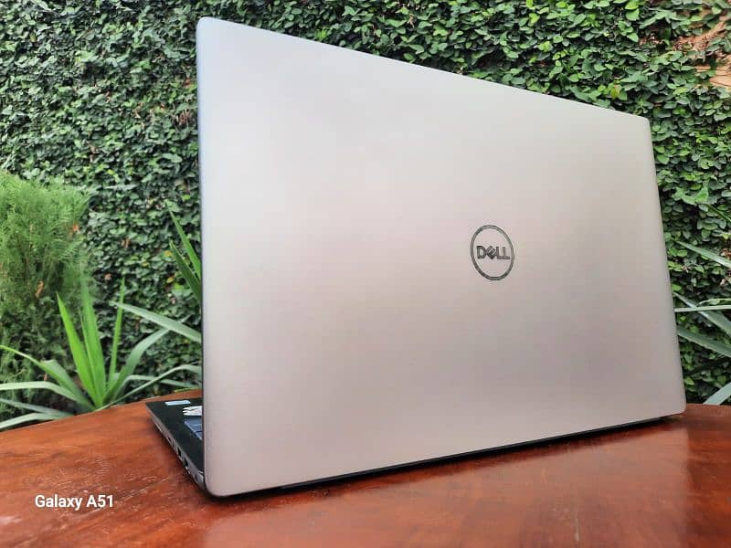 Dell Vostro 5590 | Premium model 5