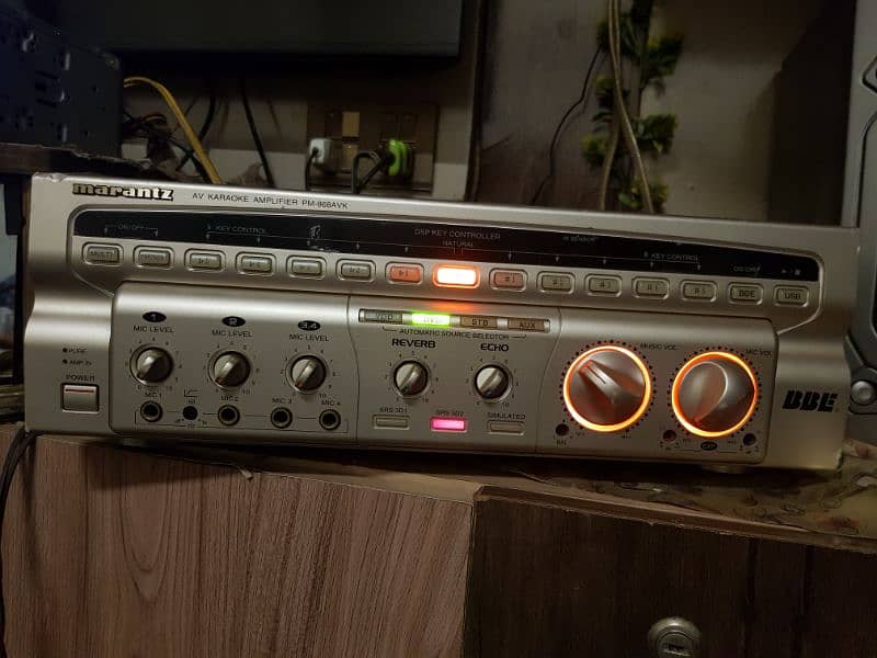 Marantz Amplifier 10