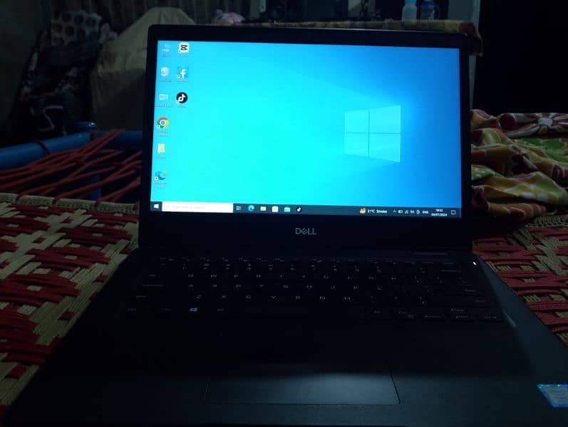 Dell latitude laptop good condition 8gb 256gb 2