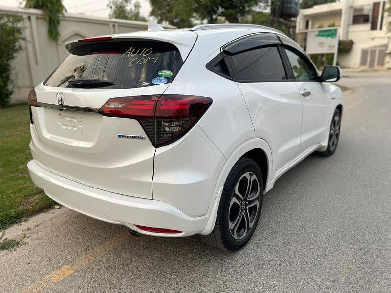 Honda Vezel 2019 model  z package 0