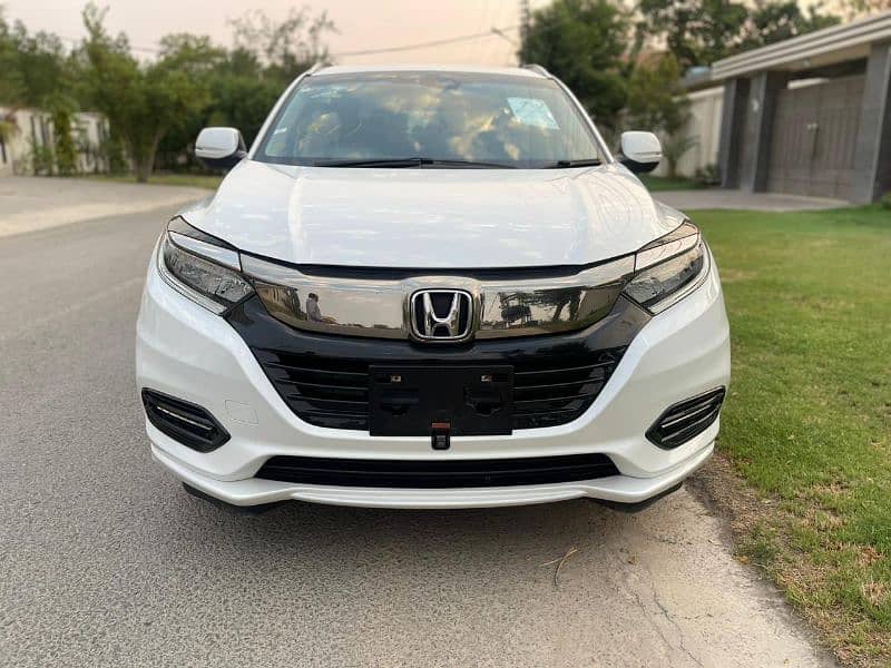 Honda Vezel 2019 model  z package 1