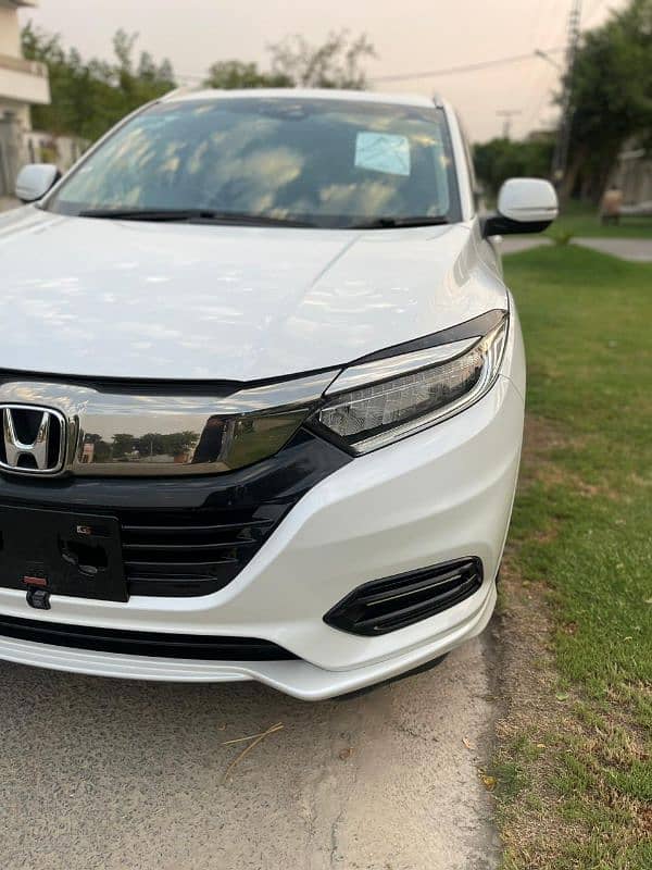 Honda Vezel 2019 model  z package 5