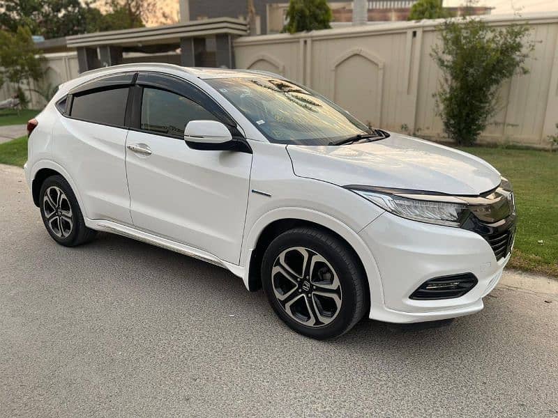 Honda Vezel 2019 model  z package 6