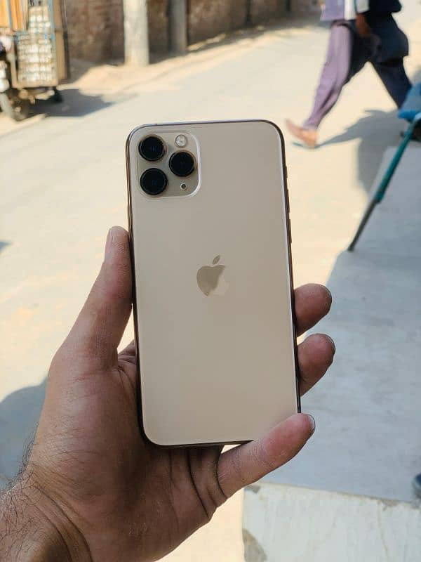 iphone 11 pro PtA 0