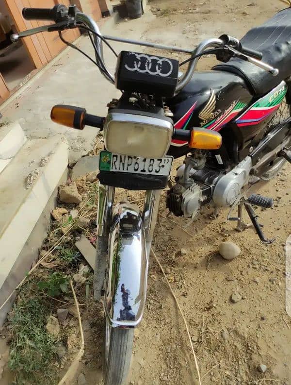 urgent sell need money honda 2017 model 2