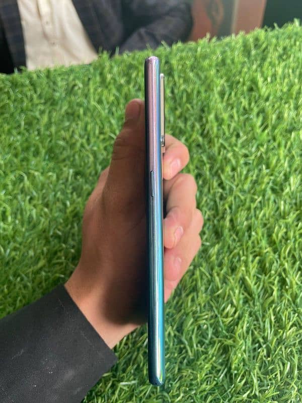 OPPO F19 pro 8/128GB 1