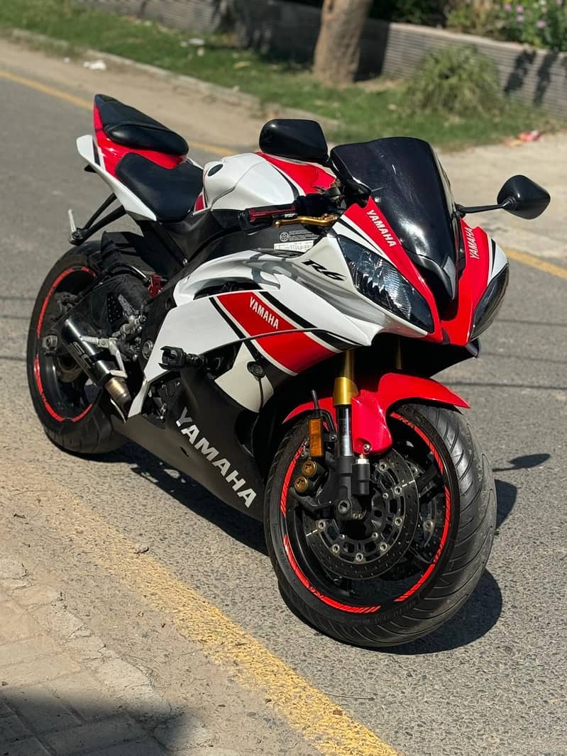 Yamaha YZF-R6 | Model 2012 | Urgent Sale | Total Geniune 3