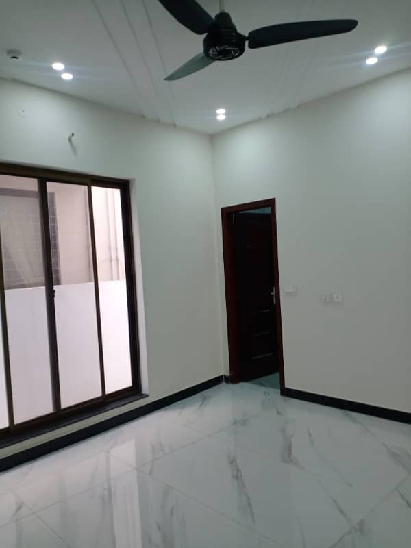 8 Marla Brand New House for rent in DHA phase 6 Lahore 12