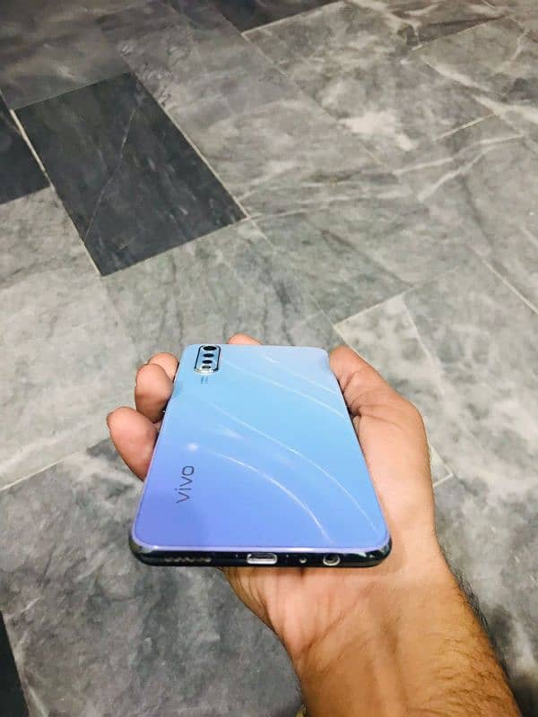 vivo s1 3