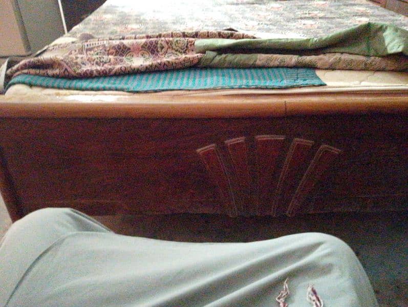 wooden bed made of wooden 2