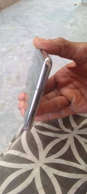 Mobile  Non pta hai 3