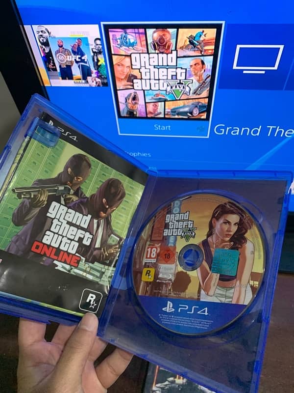 Cod Black Ops 3 & GTA 5 ( PS4 ) 2