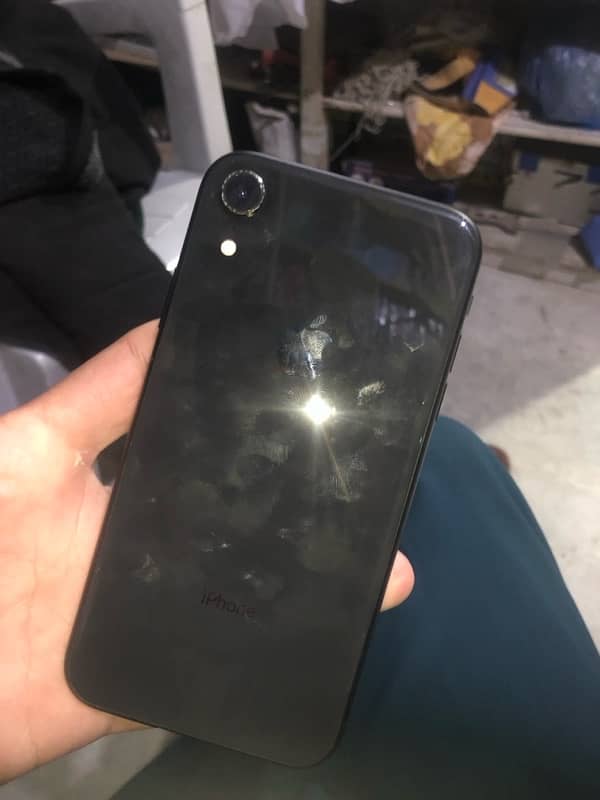 iPhone XR water pack 6