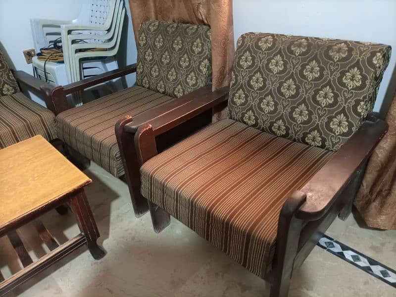 5 Seater Sofa Set (Urgent Sale!) 1