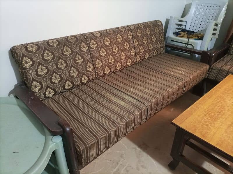 5 Seater Sofa Set (Urgent Sale!) 4