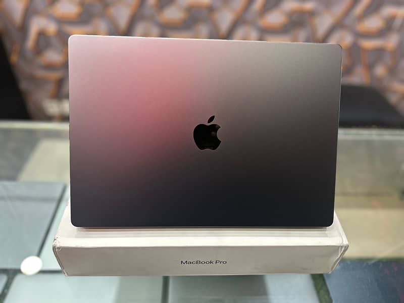 MacBook M3 Pro Max Under Warranty 3