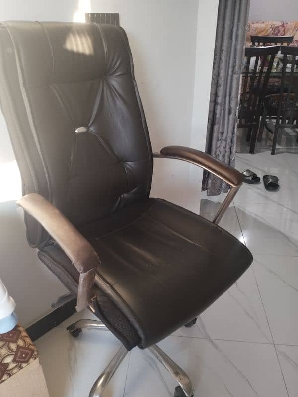 office Chair / computer chair for sale 0