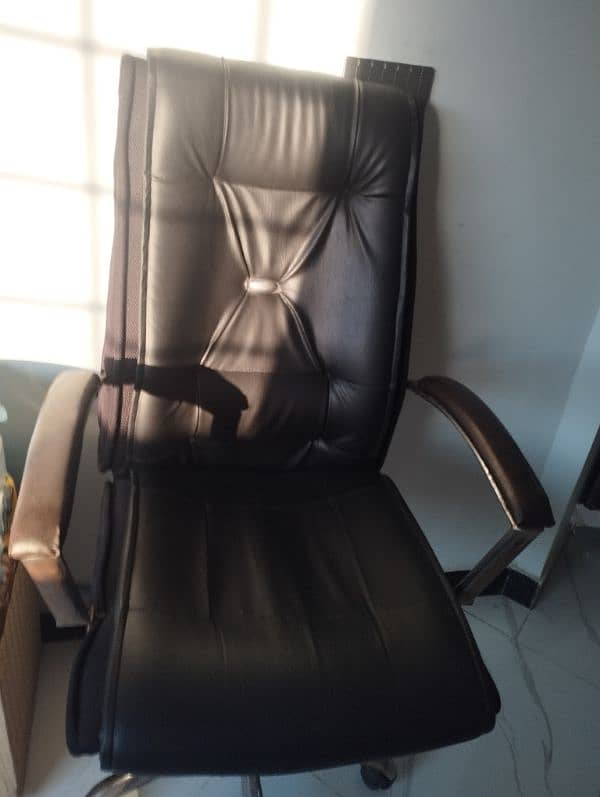 office Chair / computer chair for sale 1