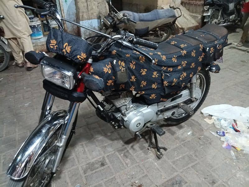 125 honda karachi no 0