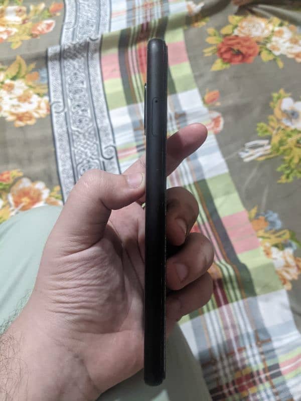 GOOGLE PIXEL 4 | 10/10 Condition 3