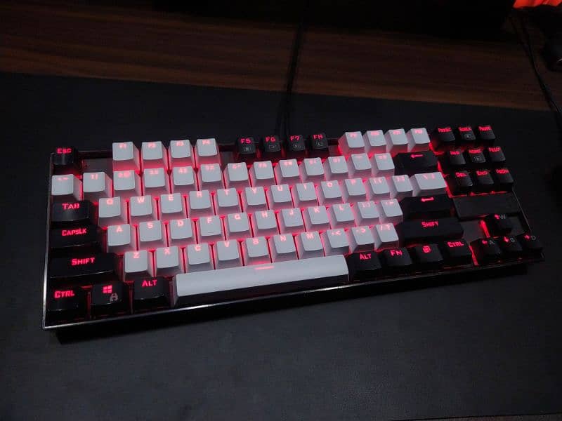 Redragon Kumara K552-2 Mechanical Keyboard 1