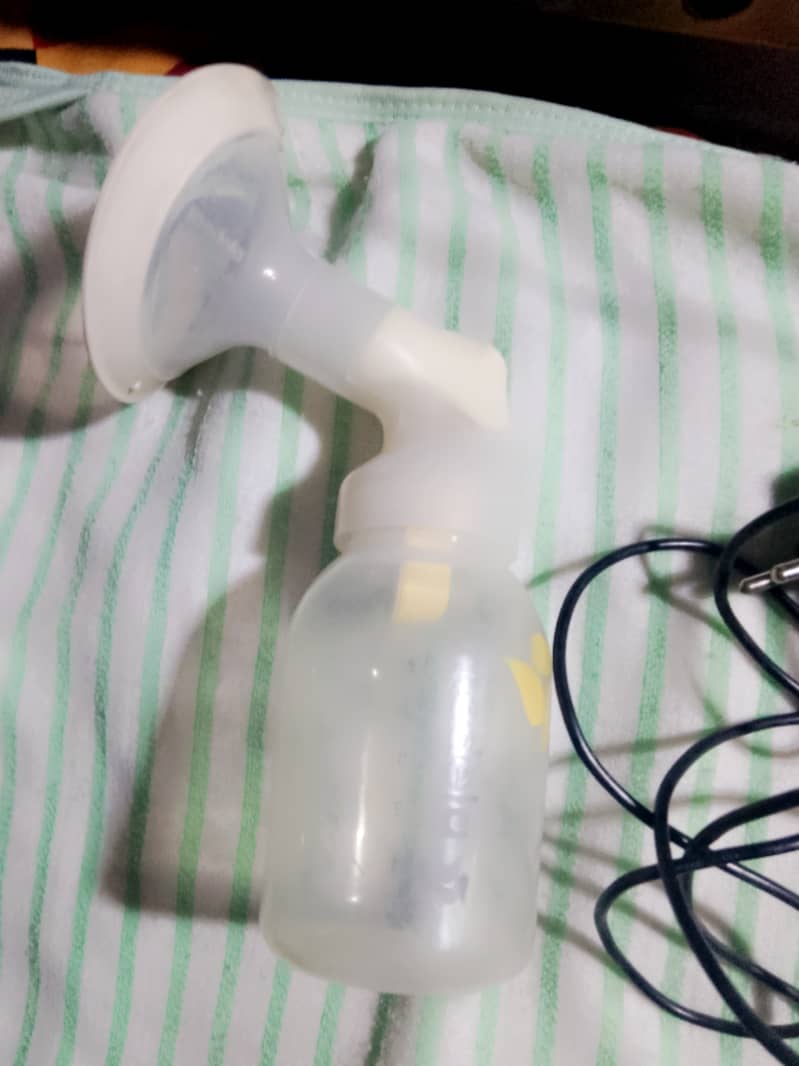 Electric breast pump 5