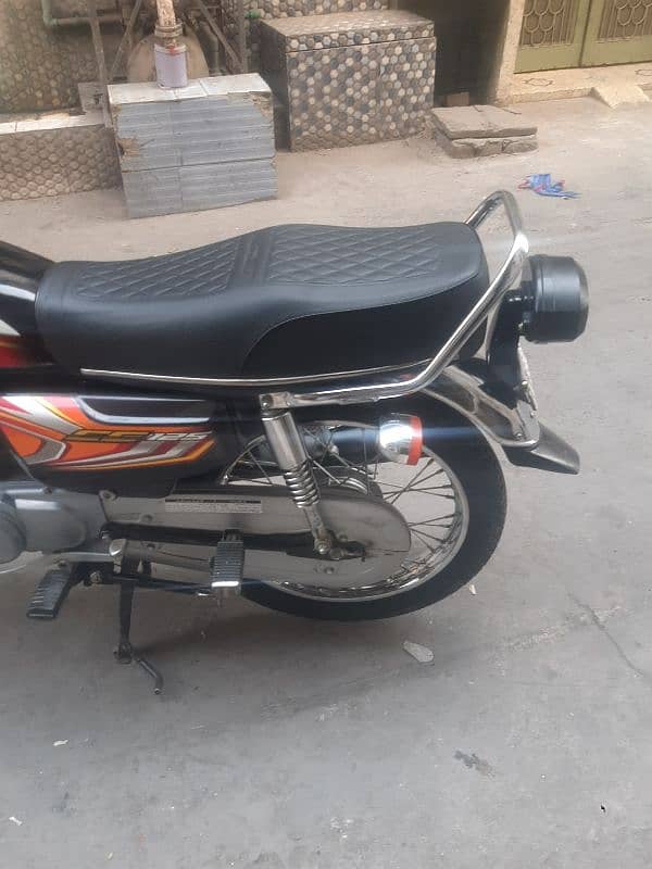 honda cg125 black color 4