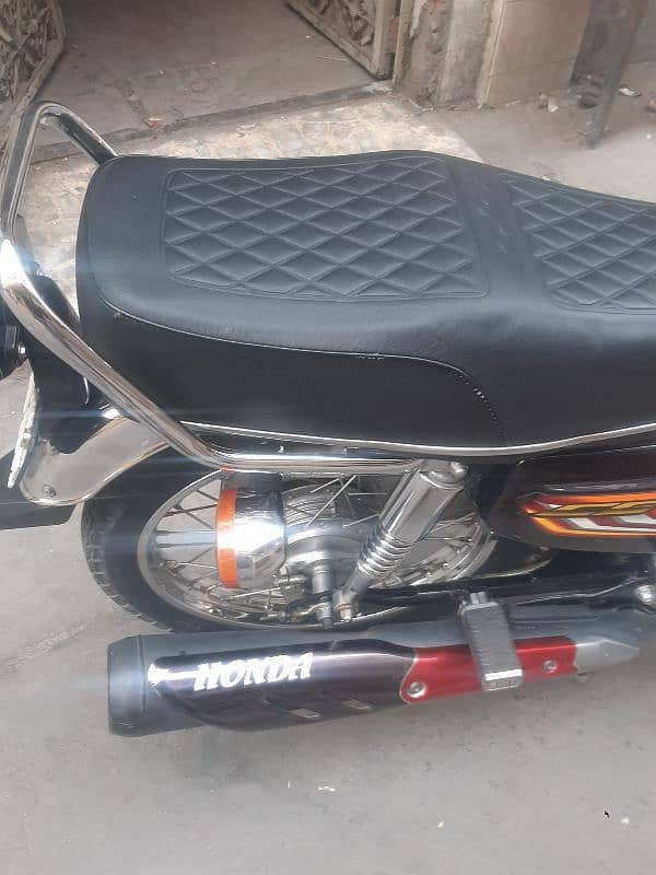 honda cg125 black color 5